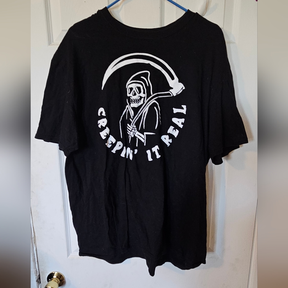 Spirit Black and White Short Sleeve Tee with Minimalist Logo